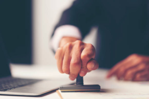 Orde en Precisie: Hoe Wandkastjes.nl en een Datumstempel Uw Workflow Optimaliseren